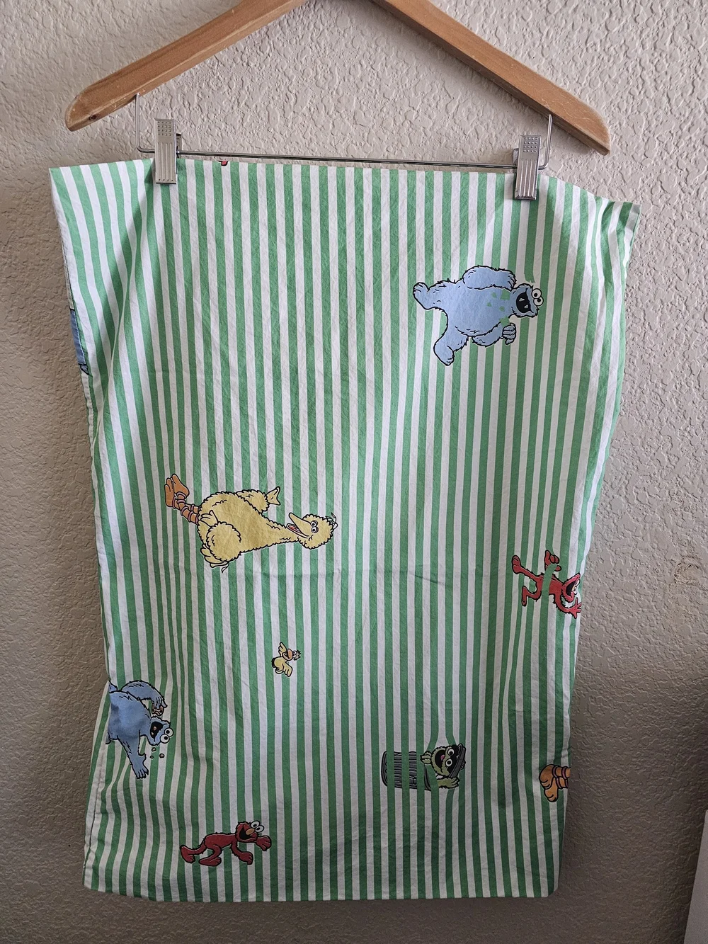 Brooklinen x Sesame Street Organic Cotton Standard Pillowcases (Set of 2) - EUC